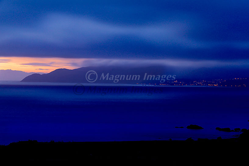 Wellington Harbour f Pencarrow Head